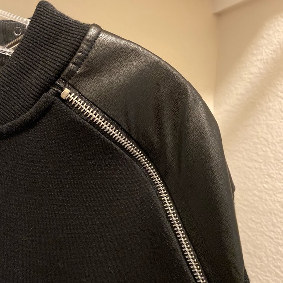 Sovereign Code ( Los Angeles) black XL zip up. - Picture 2 of 4